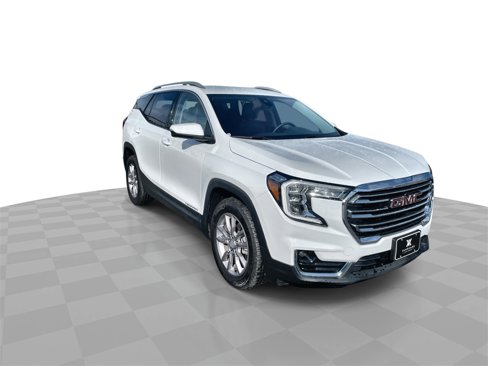 Used 2024 GMC Terrain SLT image 2