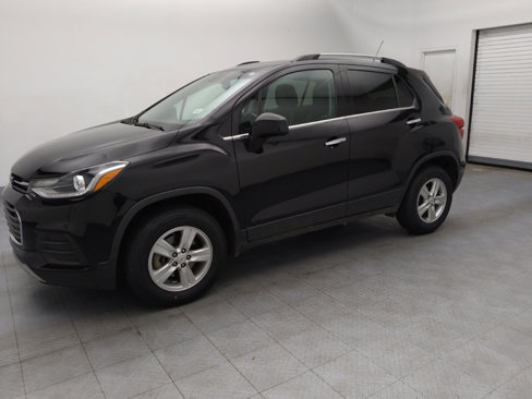 Used 2019 Chevrolet Trax LT w/ LT Convenience Package image 2