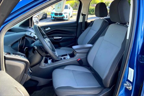 Used 2017 Ford Escape SE image 7
