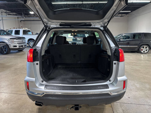 Used 2017 GMC Terrain SLE image 9