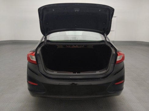 Used 2018 Chevrolet Cruze LT w/ Convenience Package image 29