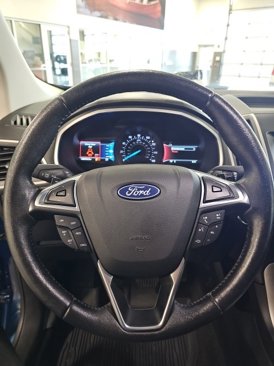 Used 2020 Ford Edge SEL w/ Convenience Package image 14