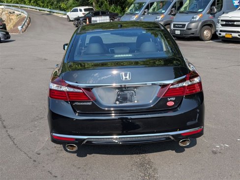 Used 2016 Honda Accord EX-L image 4