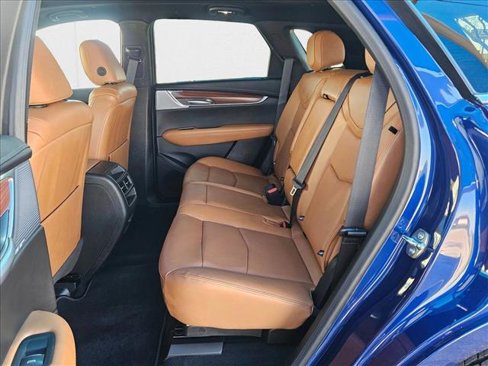 New 2025 Cadillac XT5 Premium Luxury image 17