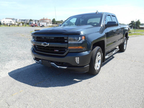 Used 2017 Chevrolet Silverado 1500 LT w/ All Star Edition image 8