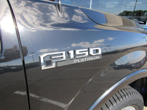 Used 2015 Ford F150 Platinum w/ Equipment Group 701A Luxury image 46