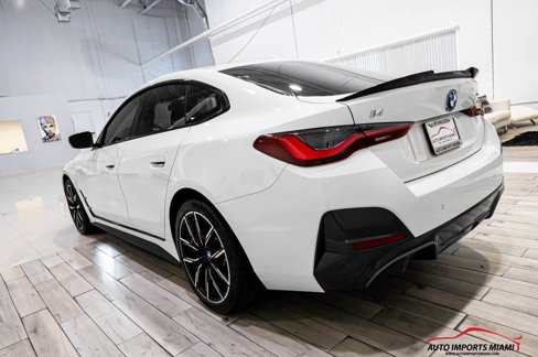 Used 2022 BMW i4 eDrive40 w/ M Sport Package image 21