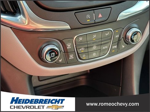 Used 2022 Chevrolet Equinox LT image 27