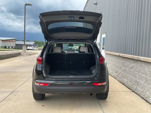 Used 2017 Kia Sportage LX image 18