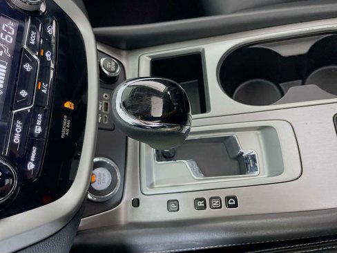 Used 2020 Nissan Murano SV w/ Premium Package image 14