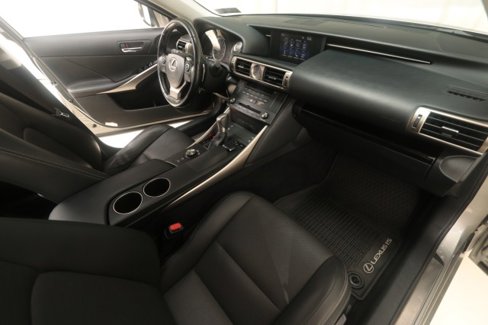 Used 2016 Lexus IS 300 AWD image 58