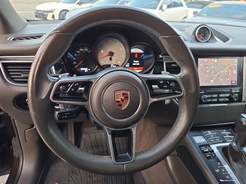 Used 2017 Porsche Macan S image 58
