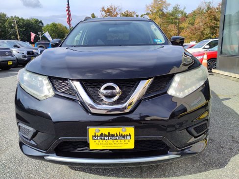 Used 2016 Nissan Rogue SV w/ SV Premium Package image 3
