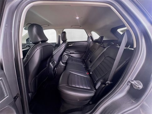 Used 2024 Ford Edge SEL image 18