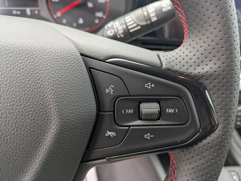 New 2026 Chevrolet Trax LT image 14