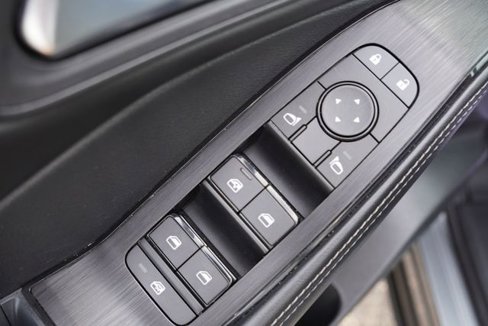 Used 2024 Nissan Rogue SV image 22