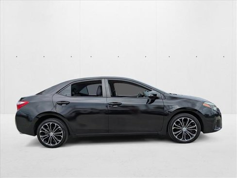 Used 2016 Toyota Corolla S image 4