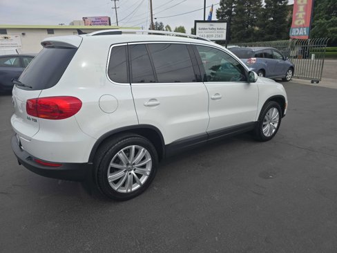 Used 2015 Volkswagen Tiguan SE image 8