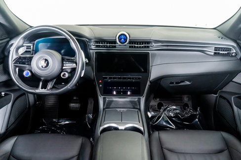 Used 2024 Maserati Grecale GT image 38