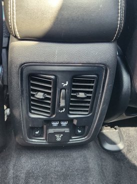 Used 2014 Jeep Grand Cherokee Overland w/ Advanced Technology Group image 29