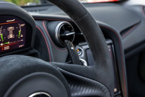 Used 2022 McLaren 765LT image 47
