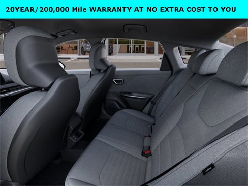 New 2025 Kia K4 EX image 18