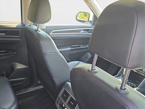 Used 2019 Volkswagen Atlas SEL image 19