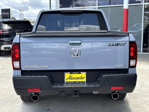 Used 2023 Honda Ridgeline RTL-E image 7