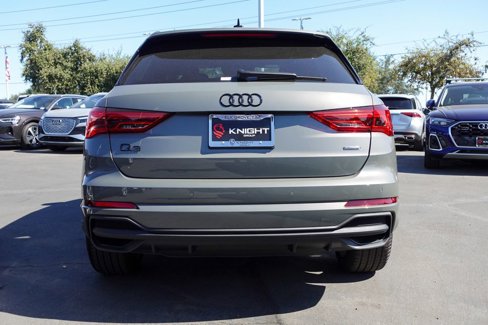 New 2025 Audi Q3 2.0T Premium image 9