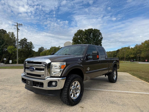 Used 2015 Ford F250 Lariat w/ Lariat Ultimate Package image 3