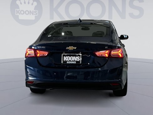 Used 2020 Chevrolet Malibu LT w/ Leather Package image 15