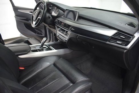 Used 2016 BMW X5 xDrive50i w/ XLine image 20