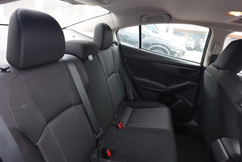 Used 2018 Subaru Impreza 2.0i Premium image 17