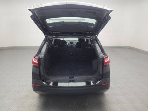 Used 2019 Chevrolet Equinox LS image 29