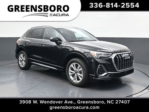 Used 2023 Audi Q3 2.0T Premium image 1