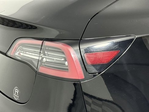 Used 2021 Tesla Model 3 Standard Range Plus image 38