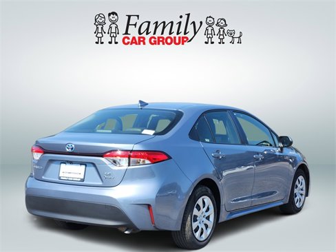 Used 2025 Toyota Corolla LE image 4