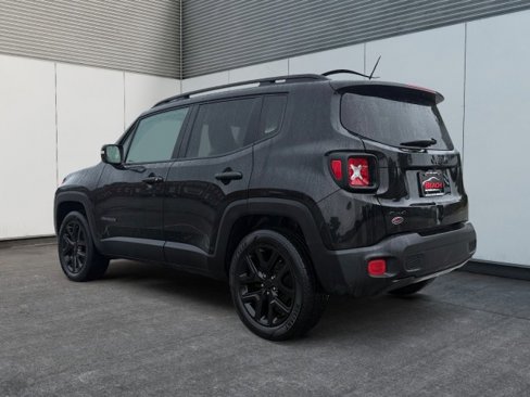Used 2017 Jeep Renegade Altitude image 13