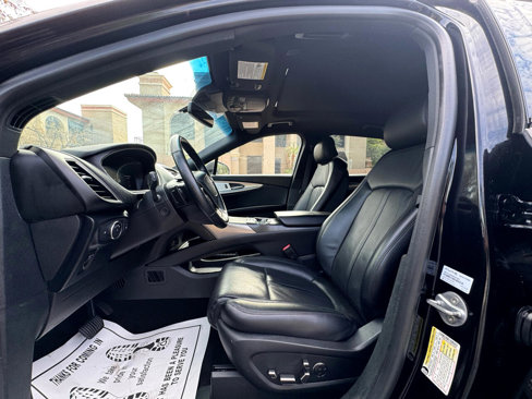 Used 2019 Lincoln Nautilus Reserve w/ Ultimate Package image 9