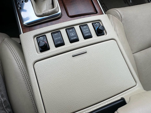 Used 2008 INFINITI M45 x w/ Premium Pkg image 17