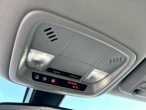 Used 2022 Chevrolet Malibu LT image 44