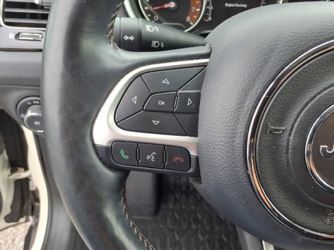 Used 2018 Jeep Compass Limited w/ Navigation Group image 18