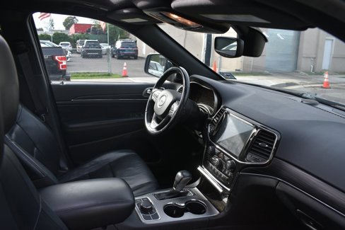 Used 2019 Jeep Grand Cherokee Limited w/ Luxury Group II image 19