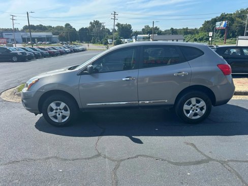 Used 2014 Nissan Rogue S image 4