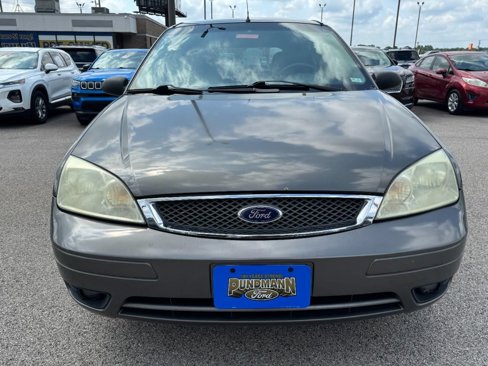 Used 2007 Ford Focus ZX5 Hatchback image 9