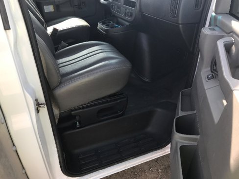 Used 2022 GMC Savana 3500 Extended w/ Power Convenience Package image 20
