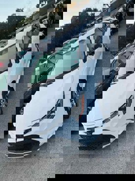 Used 2020 Toyota Corolla LE image 1