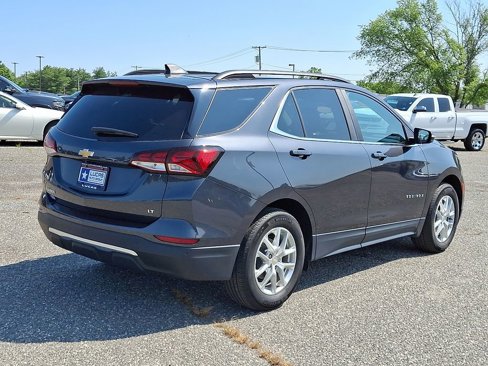 Used 2022 Chevrolet Equinox LT image 12