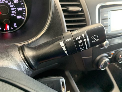 Used 2018 Kia Forte LX w/ LX Rear Camera Package image 32