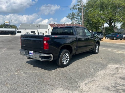 Used 2022 Chevrolet Silverado 1500 LT image 6